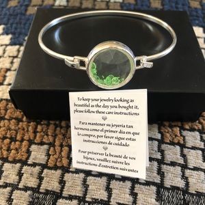 Avon birthstone bracelet